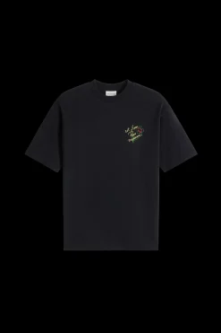 Le T-Shirt Slogan Esquisse